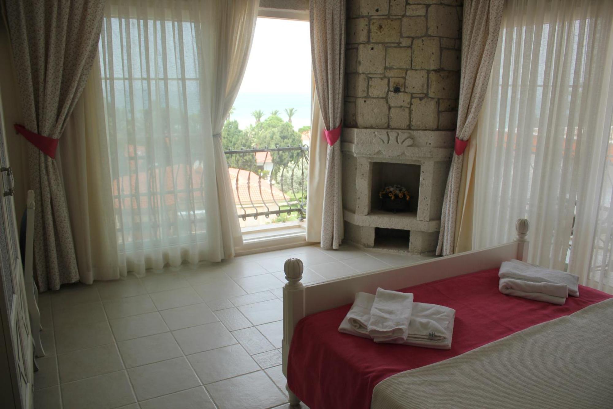 Dolina Hotel Çeşme Εξωτερικό φωτογραφία