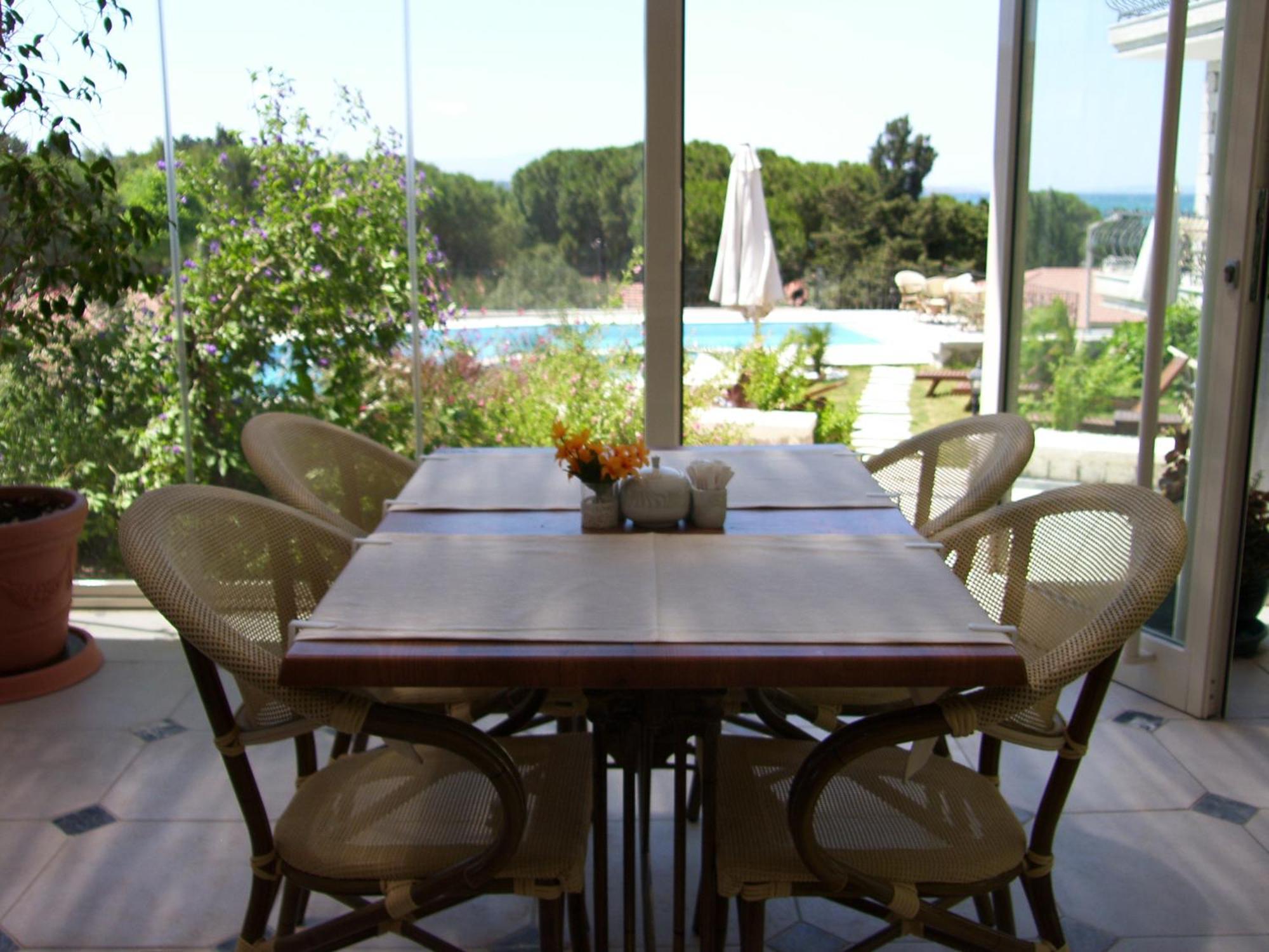 Dolina Hotel Çeşme Εξωτερικό φωτογραφία